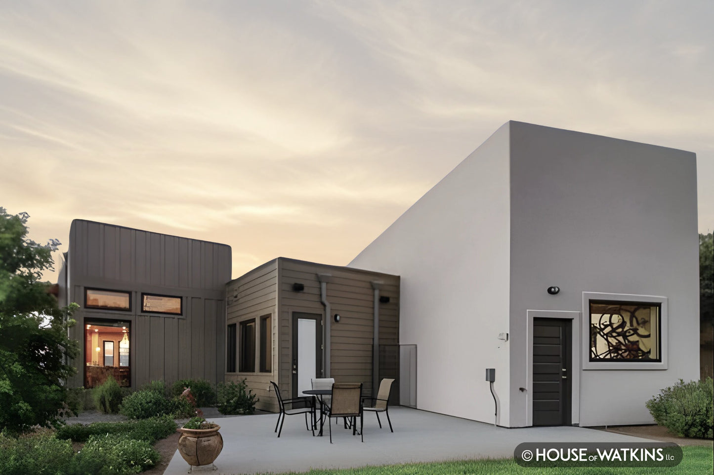 Coolwater Contemporary with RV