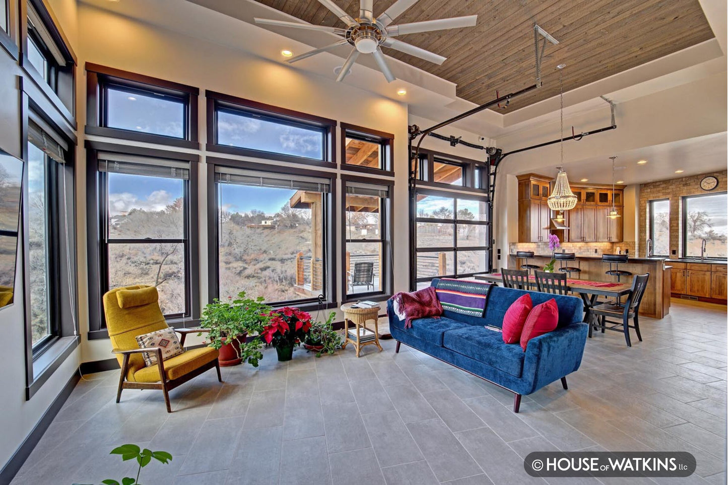 Coolwater Contemporary with RV